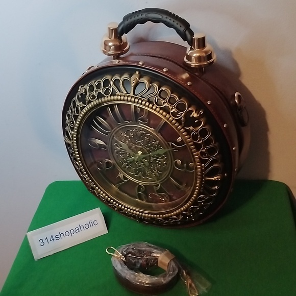 Brown / Gold Fully Functional Clock Purse (With Detachable Strap) - Picture 2 of 9